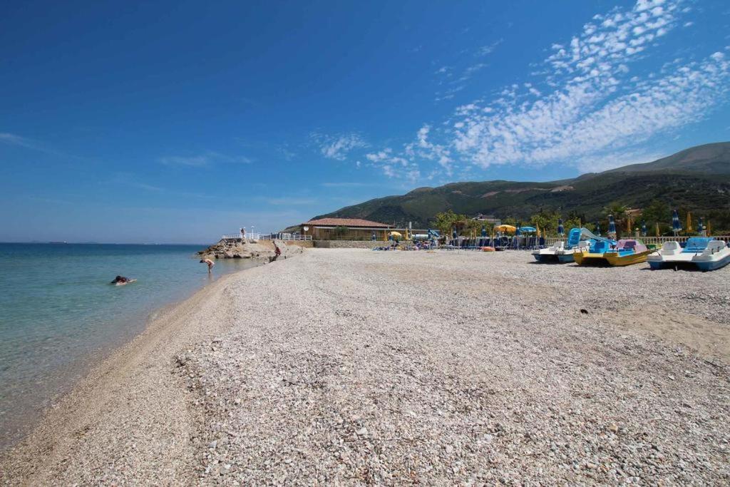Hotel Artisti Vlore Ngoại thất bức ảnh