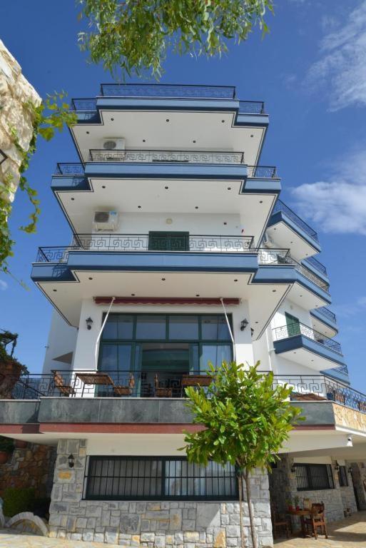 Hotel Artisti Vlore Ngoại thất bức ảnh